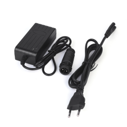เครื่องชาร์จแบตเตอรี่และชุดเริ่มต้นสำหรับกระดานโต้คลื่น SAVA-Jet Power